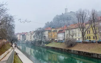 Fiume Ljubljanica e il centro di Lubiana, Slovenia